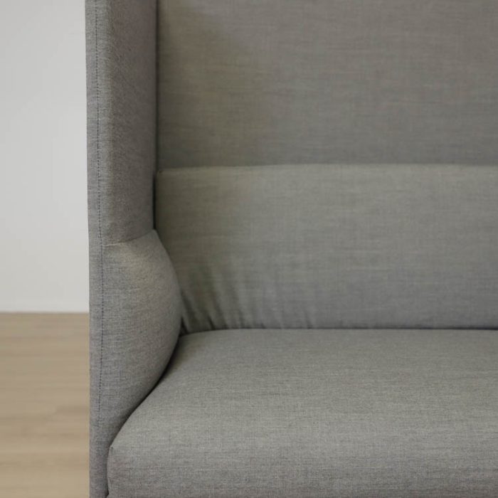 Outline Højrygget sofa | MUUTO