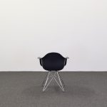 Eames-lænestol i glasfiber DAR | VITRA