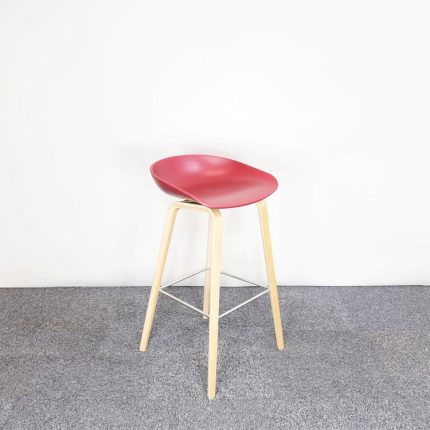 Barstol About a Stool 32 | HAY