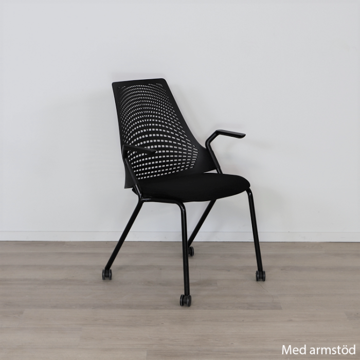 Konferencens formand Sayl | HERMAN MILLER