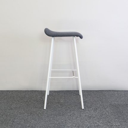 Barpall Feather Stool | EDSBYN