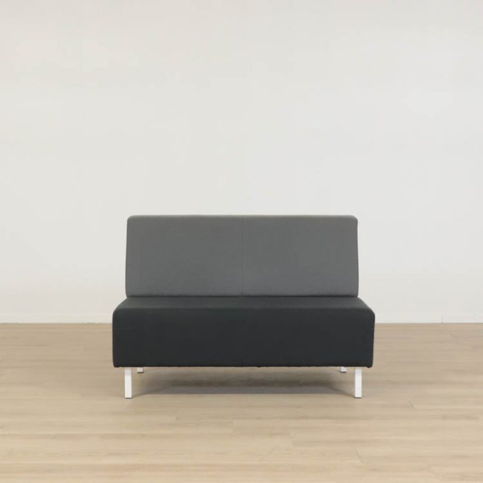 Sofa i U-Sit 70-serien | JOHANSON DESIGN