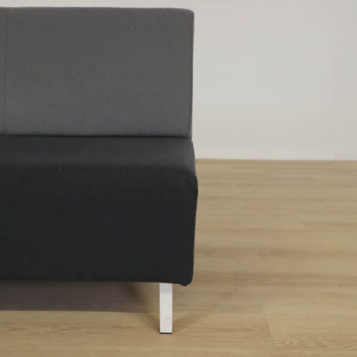 Sofa i U-Sit 70-serien | JOHANSON DESIGN