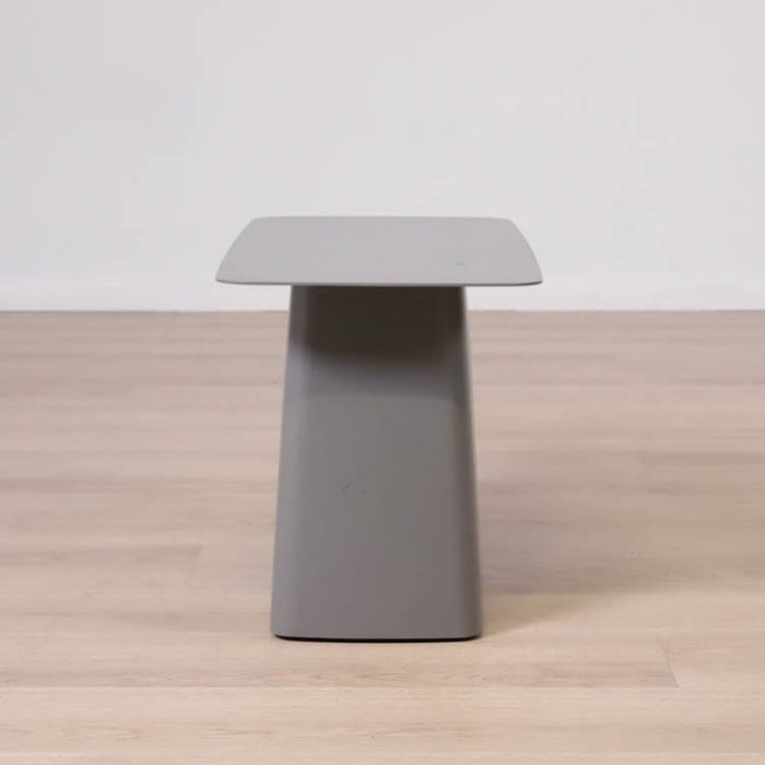 Sidebord i metal | VITRA