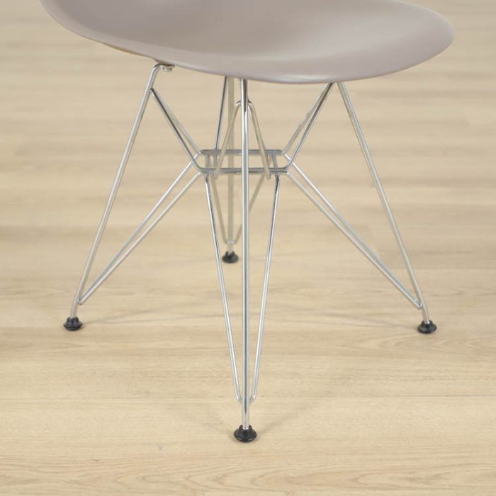 Eames sidestol i glasfiber DSR | VITRA