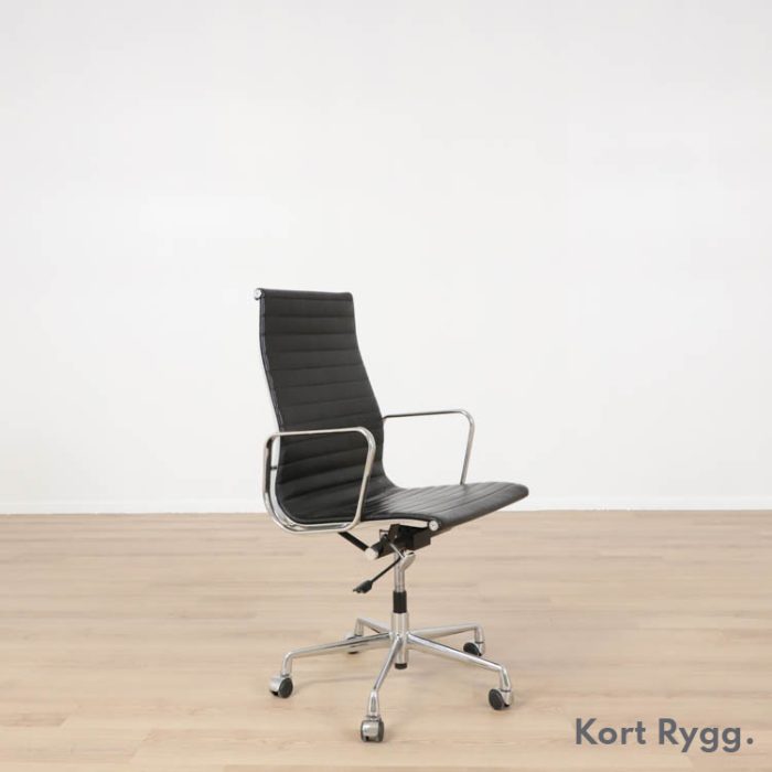 Kontorstol inspireret af EA 119 VITRA |
  RAFZ